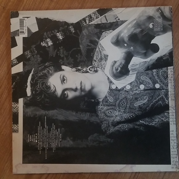 PRINCE AND THE REVOLUTION / KISS ALBUM - Picture 3 of 5